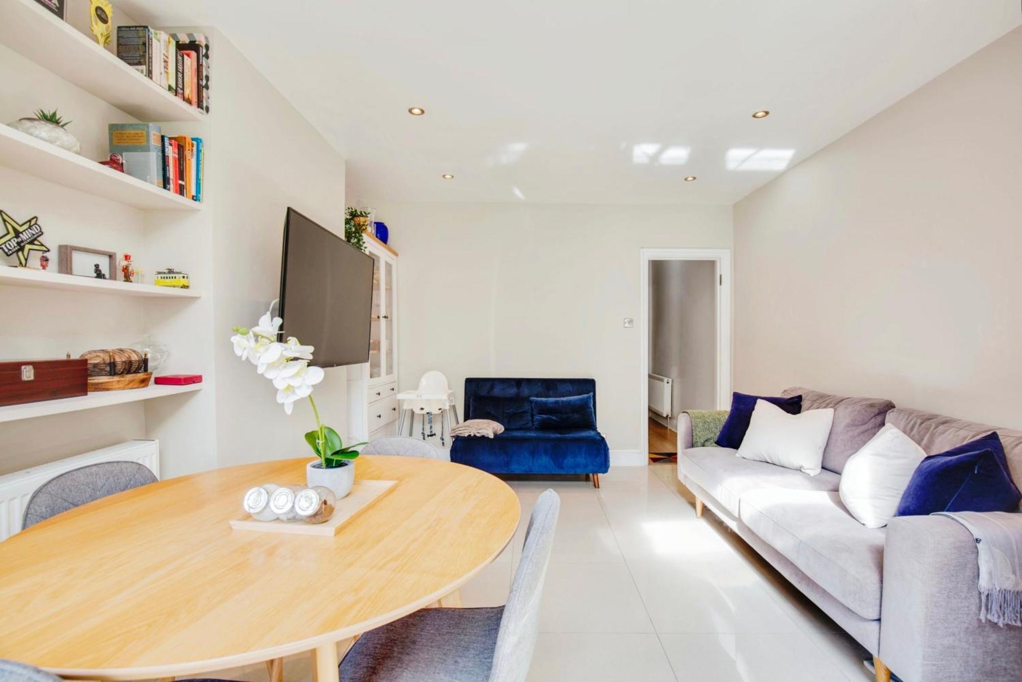 Lovely 2 Bedroom Ground Floor Flat With Garden. Londra Esterno foto